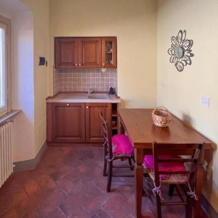 Appartamento Di Lusso In Borgo Storico Toscano Биббьена Экстерьер фото